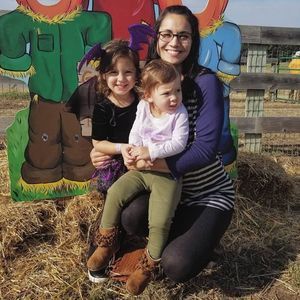 Meet your Posher, Eleni